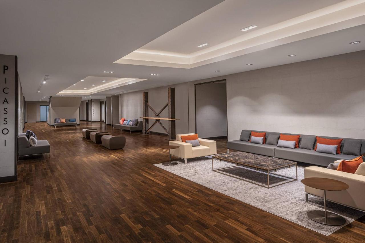 Jw Marriott Downtown Hotel 5*