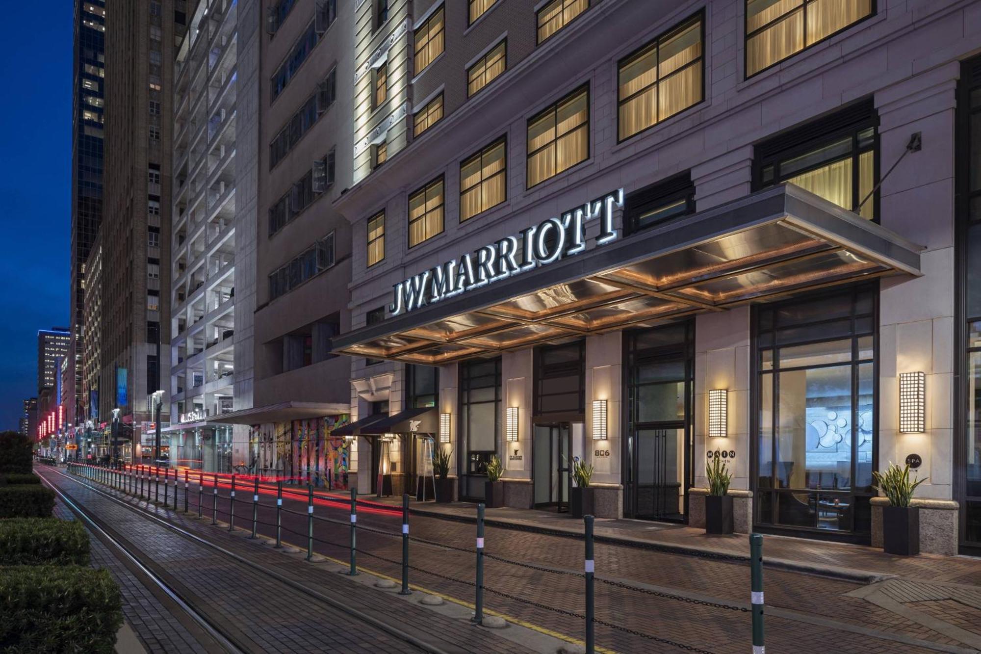 Jw Marriott Downtown Hotel